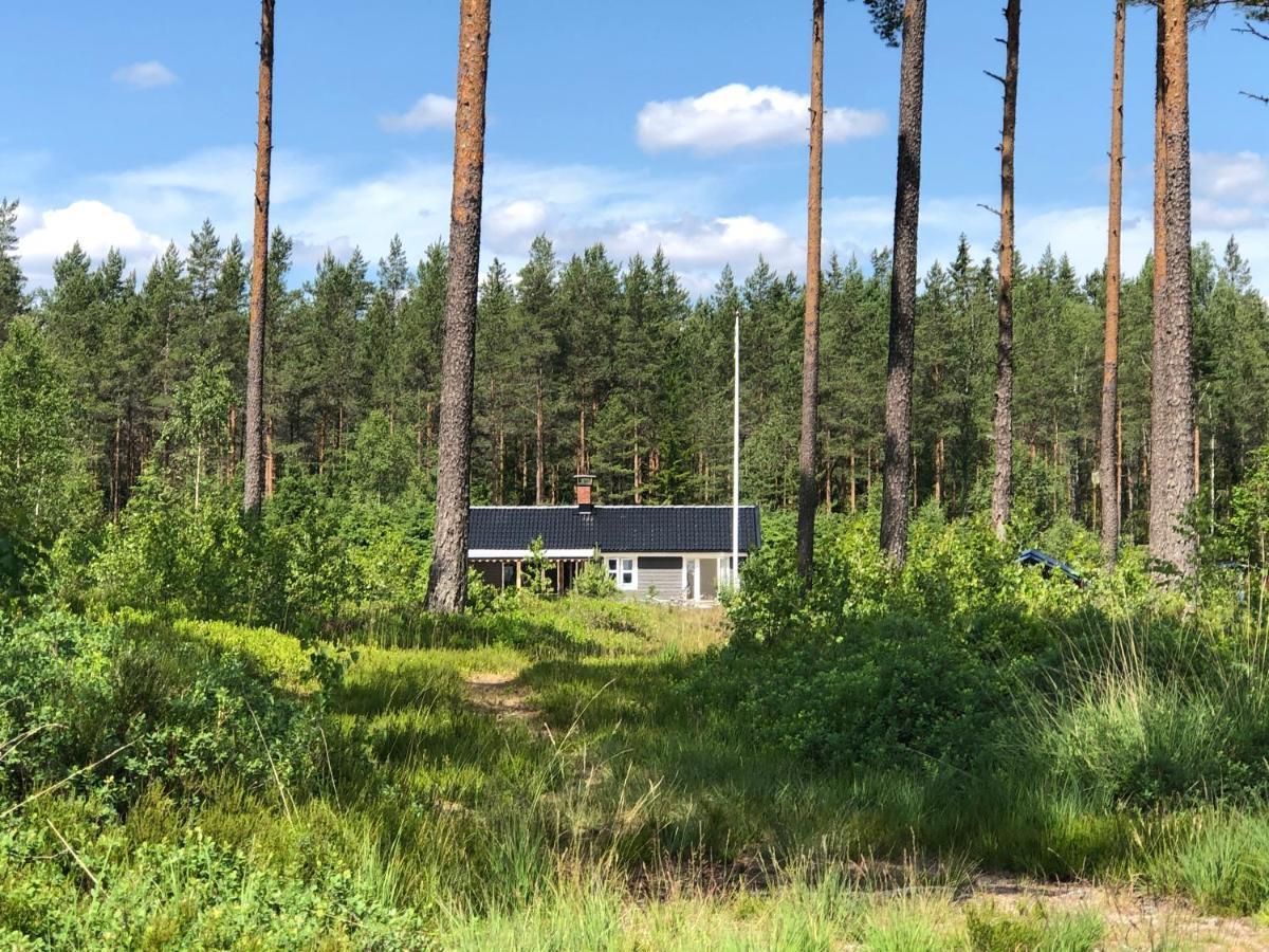 Modern Lakeside Cottage & Boat Near Isaberg Kavsjo 외부 사진
